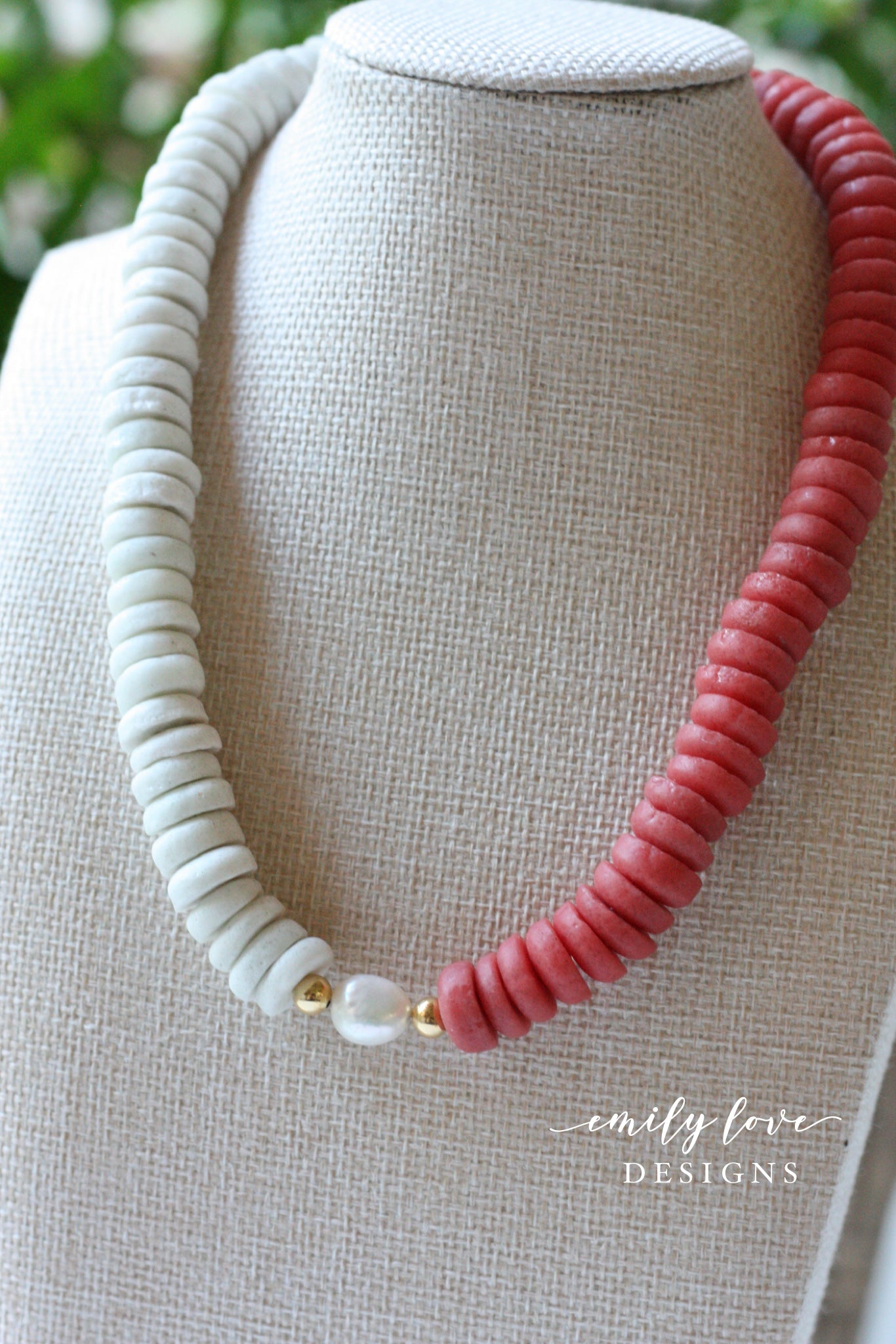 Halftime- White and Red